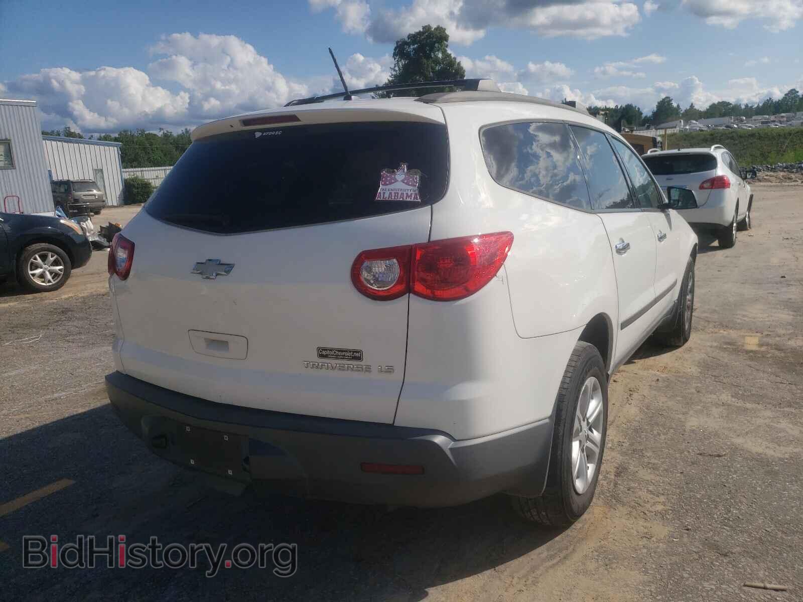 2012 CHEVROLET TRAVERSE - VIN: 1GNKRFED8CJ209750 - Фото 4