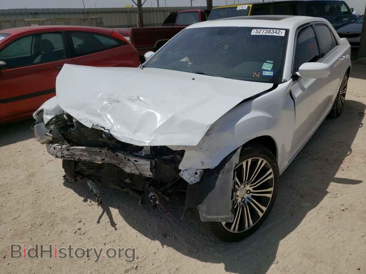 2012 CHRYSLER 300 - VIN: 2C3CCABG0CH252968 - Фото 2