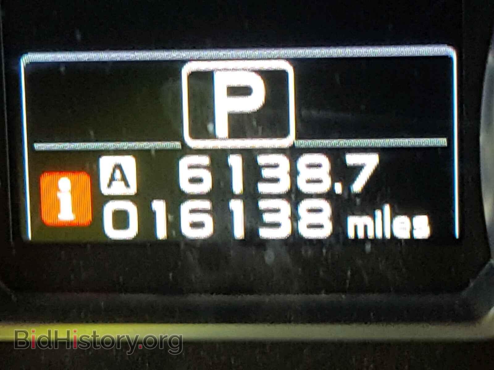 2017 SUBARU FORESTER - VIN: JF2SJAGC8HH562304 - Фото 8