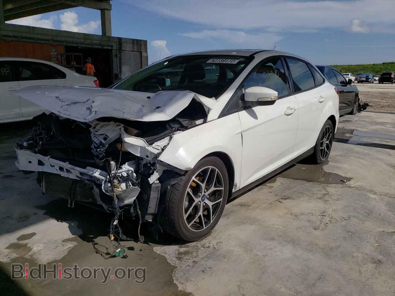 2017 FORD FOCUS - VIN: 1FADP3H20HL262363 - Фото 2