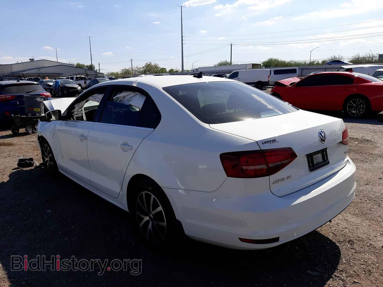 2017 VOLKSWAGEN JETTA - VIN: 3VWDB7AJ7HM241846 - Фото 3