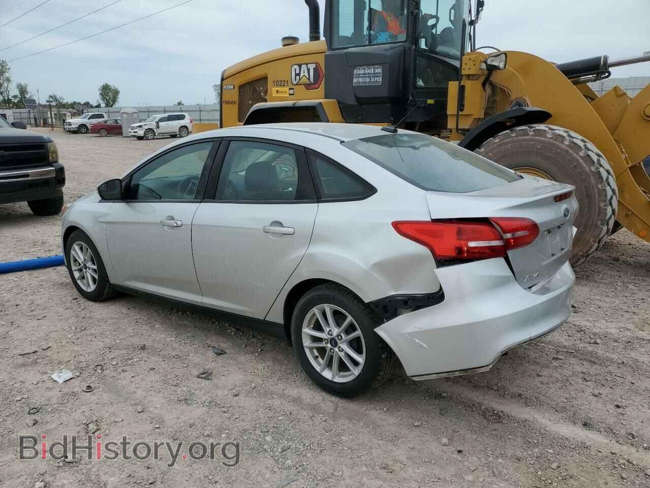 2017 FORD FOCUS - VIN: 1FADP3F2XHL325729 - Фото 2