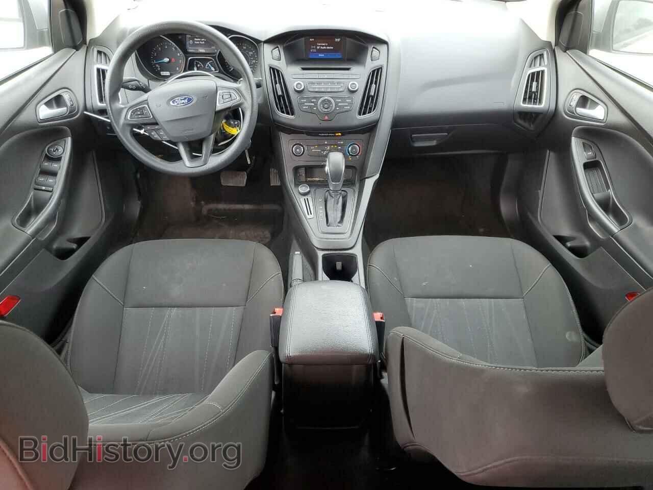 2017 FORD FOCUS - VIN: 1FADP3F2XHL325729 - Фото 8