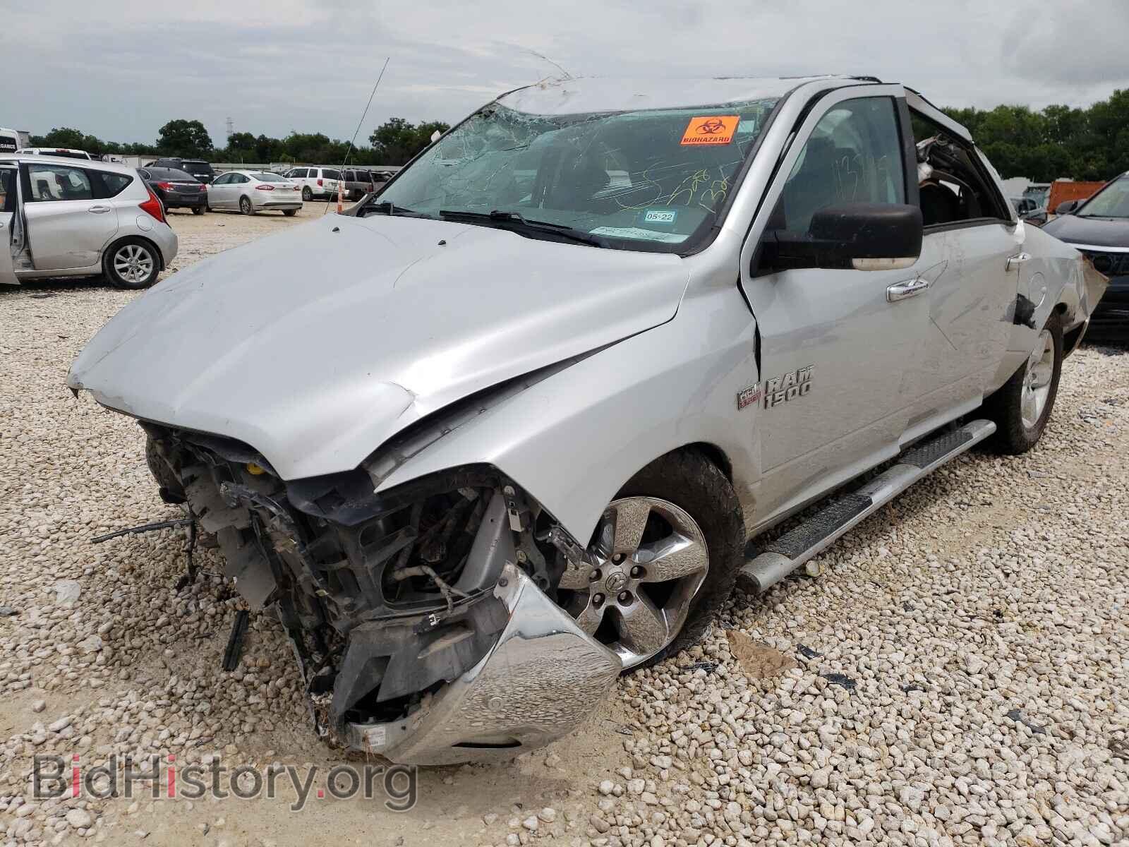2017 RAM 1500 - VIN: 1C6RR7LTXHS528132 - Photo 2