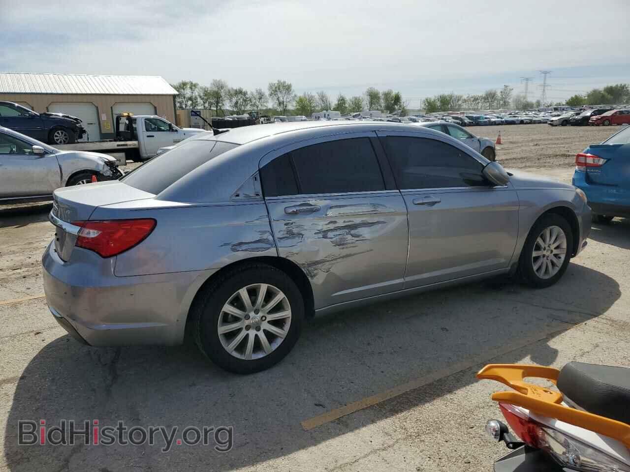 2013 CHRYSLER 200 - VIN: 1C3CCBBB8DN723686 - Фото 3