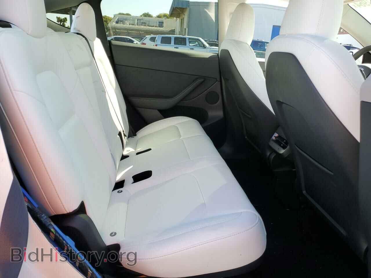 2024 TESLA MODEL Y - VIN: 7SAYGDEE8RF983375 - Фото 10