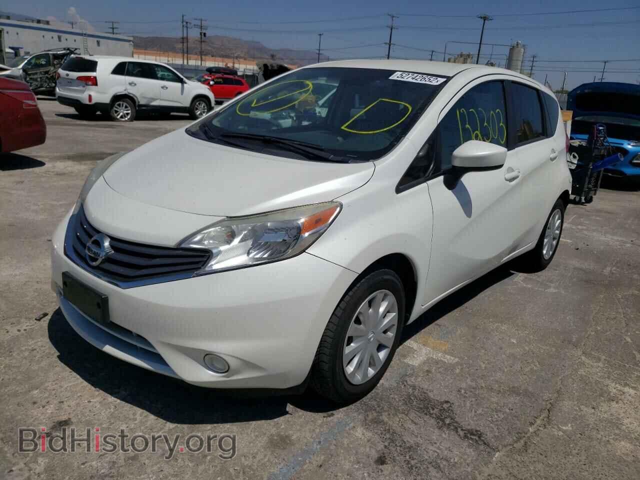 2015 NISSAN VERSA - VIN: 3N1CE2CP5FL352007 - Photo 2