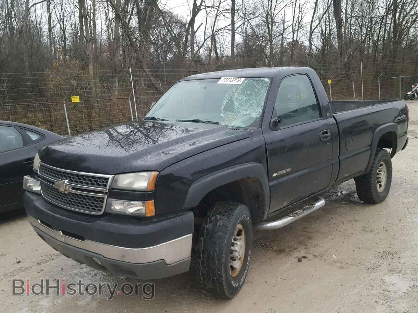 2005 CHEVROLET SILVERADO - VIN: 1GCHC24U65E344672 - Фото 2