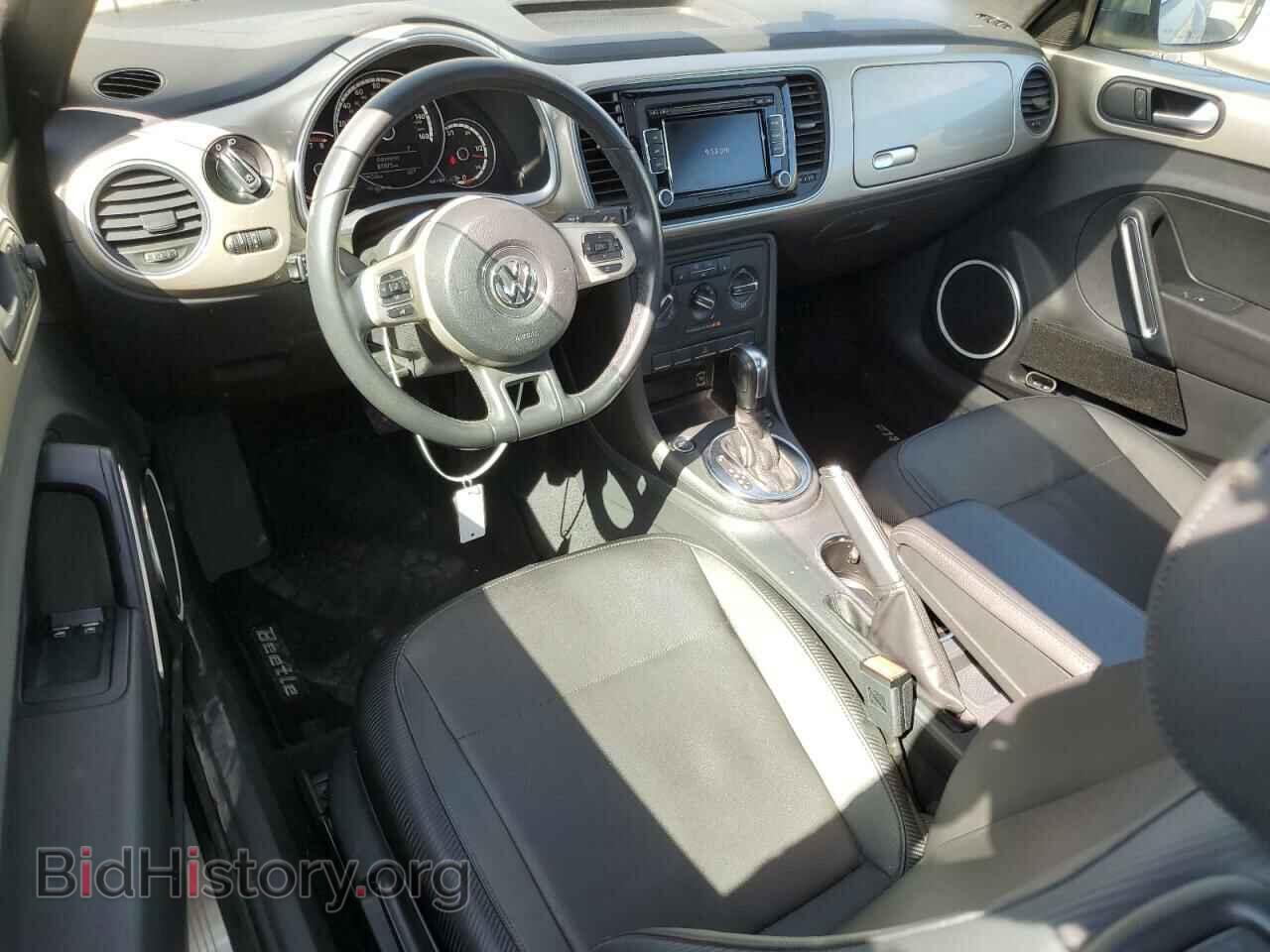 2013 VOLKSWAGEN BEETLE - VIN: 3VWJP7AT2DM617434 - Фото 8