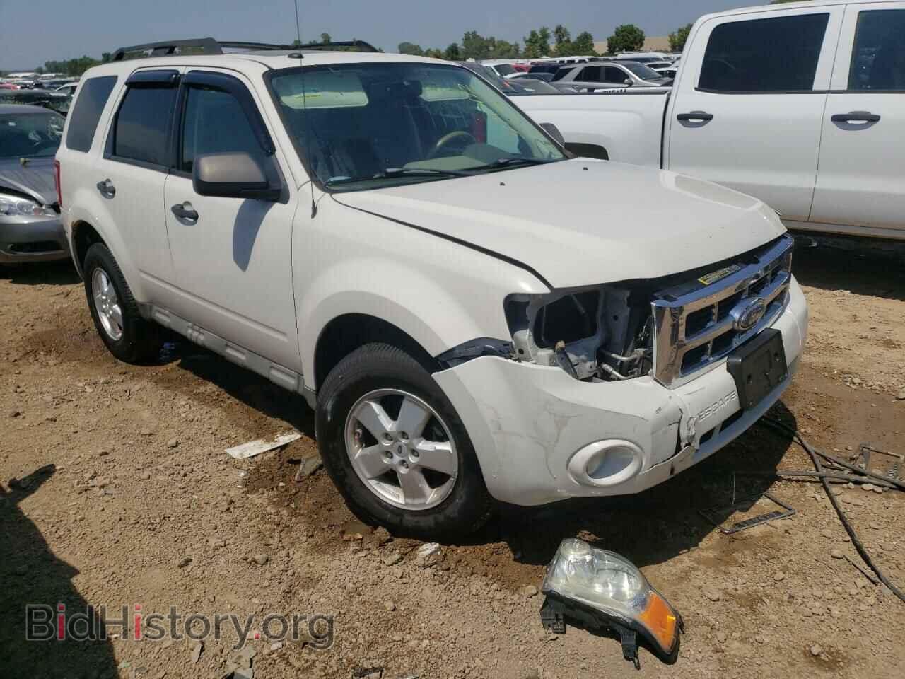 Photo 1FMCU03G49KB63449 - FORD ESCAPE 2009