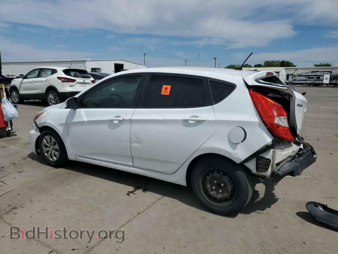 2017 HYUNDAI ACCENT - VIN: KMHCT5AE1HU343234 - Фото 2
