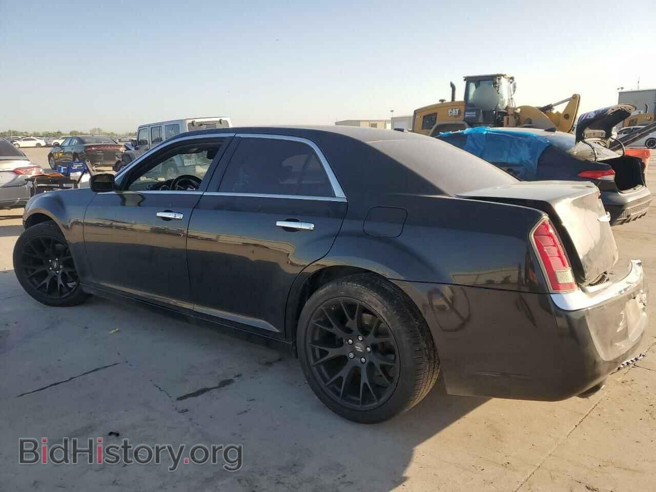 2012 CHRYSLER 300 - VIN: 2C3CCAET3CH256182 - Photo 2