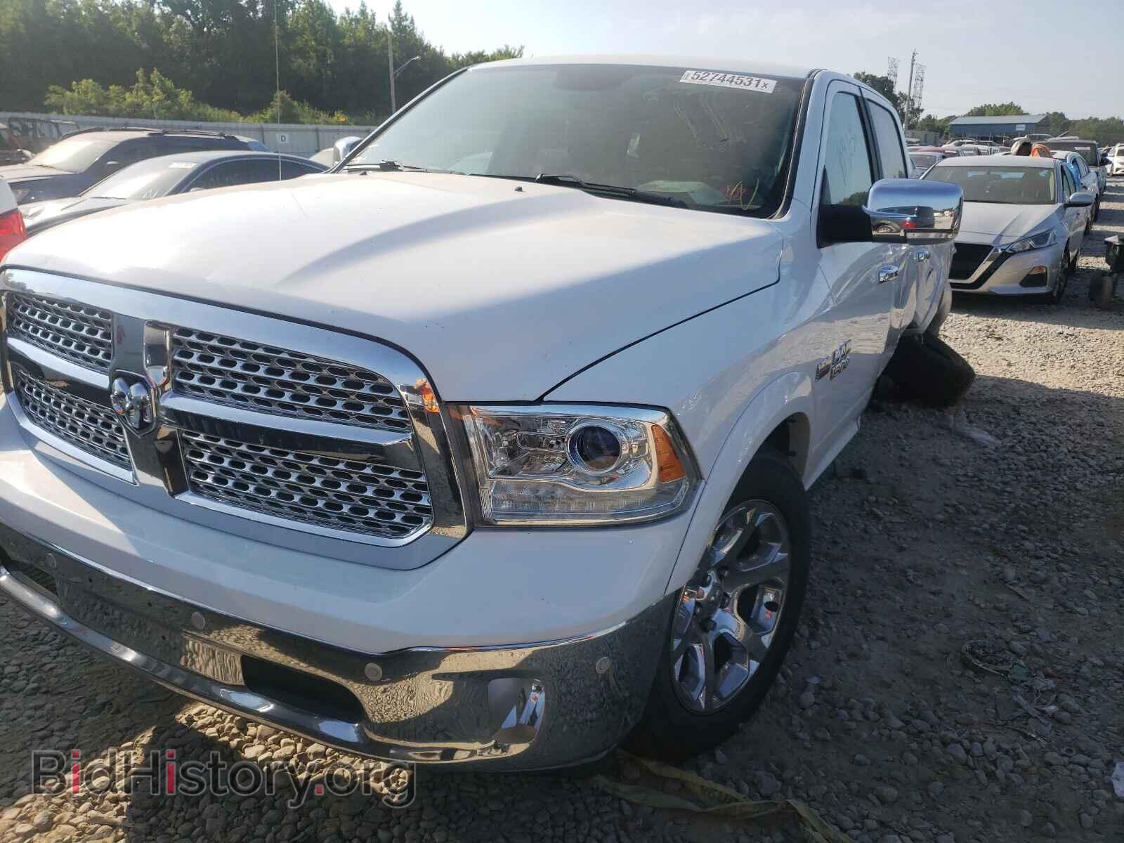2017 RAM 1500 - VIN: 1C6RR7NT1HS702828 - Photo 2