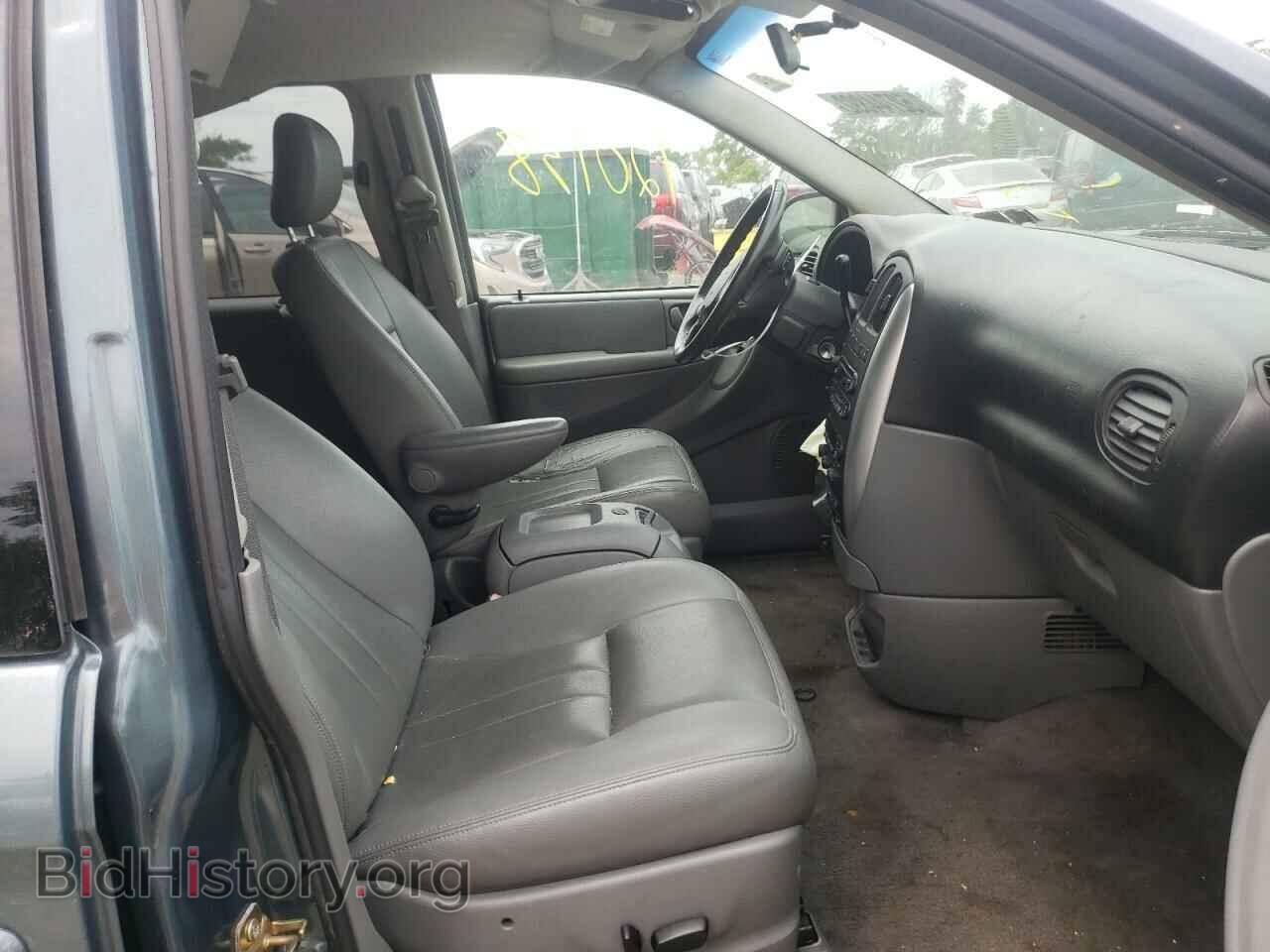 2006 CHRYSLER MINIVAN - VIN: 2A8GP54L36R858534 - Фото 5