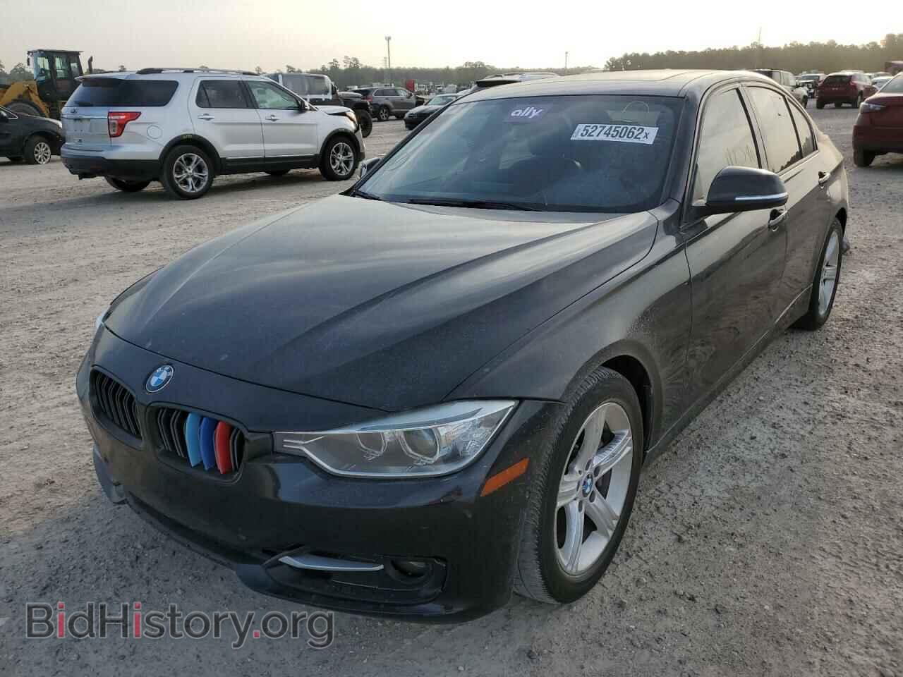 2013 BMW 3 SERIES - VIN: WBA3A9C54DF476628 - Фото 2