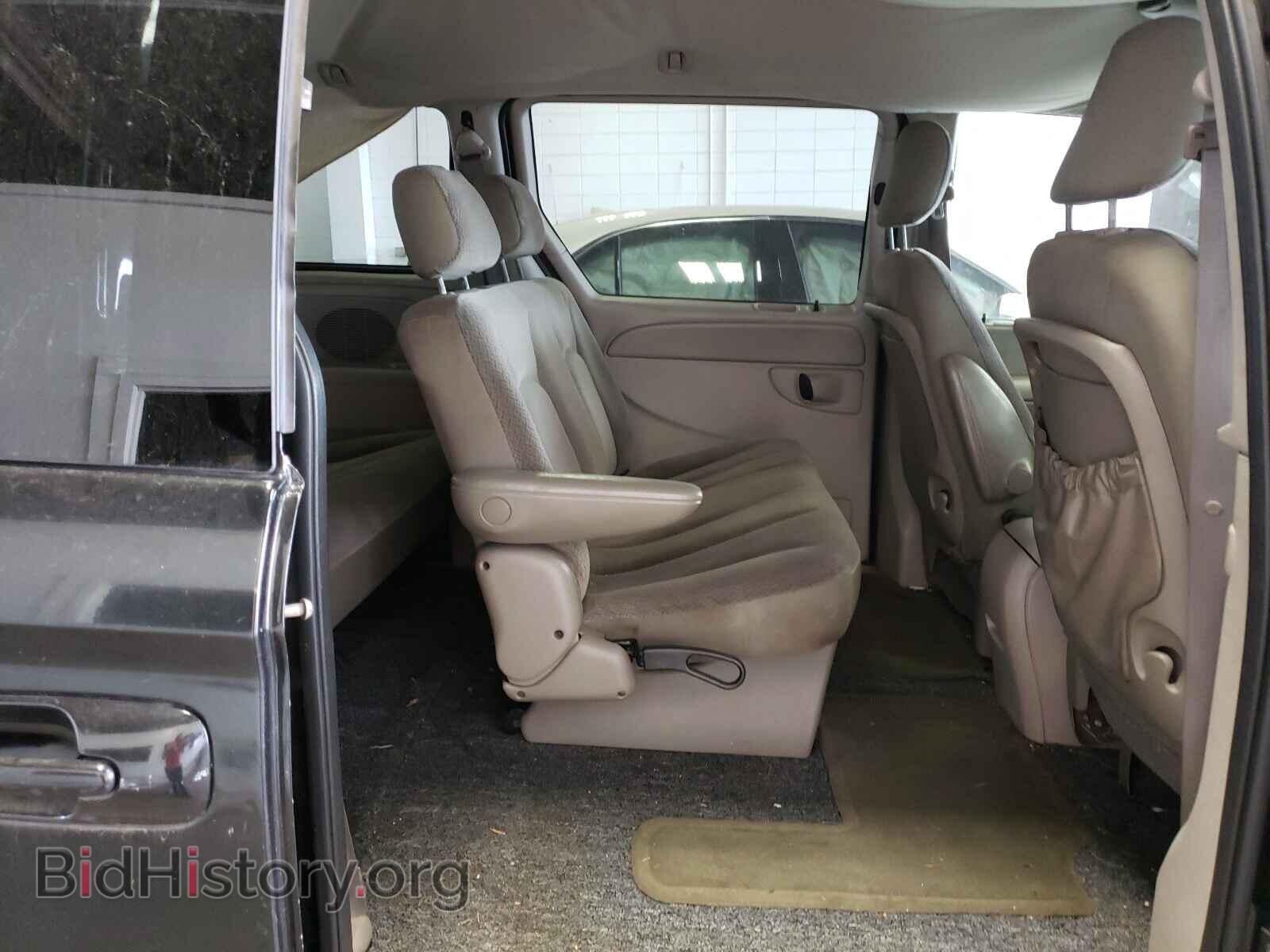2006 CHRYSLER MINIVAN - VIN: 1A8GP45R66B637103 - Фото 6