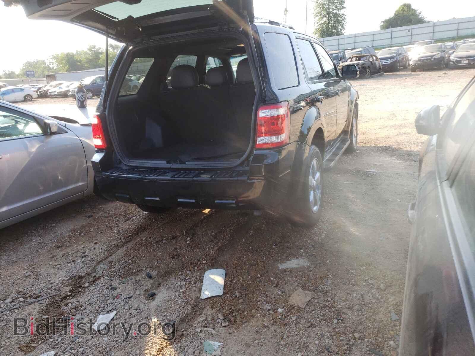 2011 FORD ESCAPE - VIN: 1FMCU0E70BKC59999 - Фото 4
