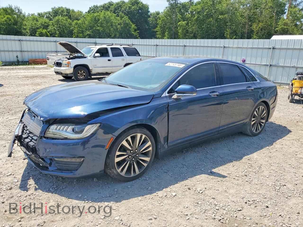 Photo 3LN6L5E90HR617847 - LINCOLN MKZ 2017