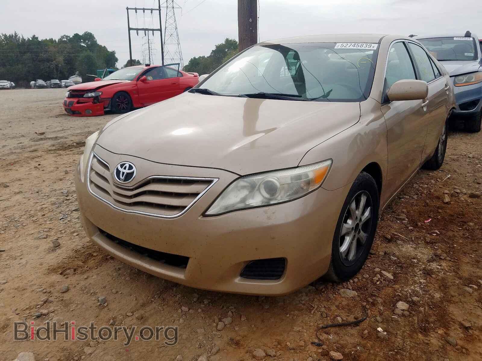 2011 TOYOTA CAMRY BASE - VIN: 4T1BF3EK2BU148953 - Фото 2