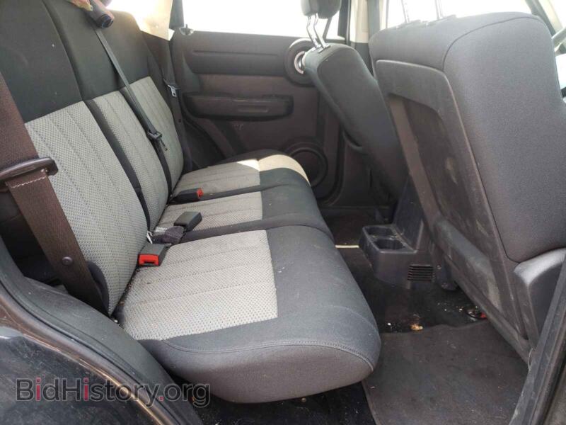 2010 Dodge NITRO (VIN 1D4PU2GK9AW152463) — photo 6 of 10