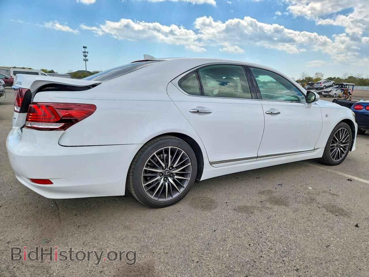 2014 LEXUS LS460 - VIN: JTHCL5EF6E5022821 - Photo 3