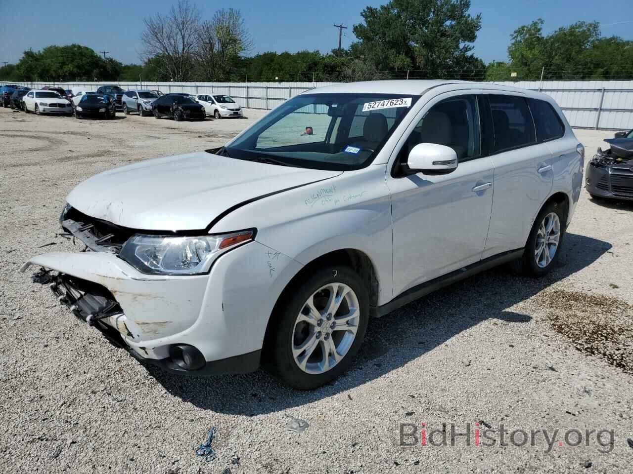 Photo JA4AD3A30EZ011726 - MITSUBISHI OUTLANDER 2014