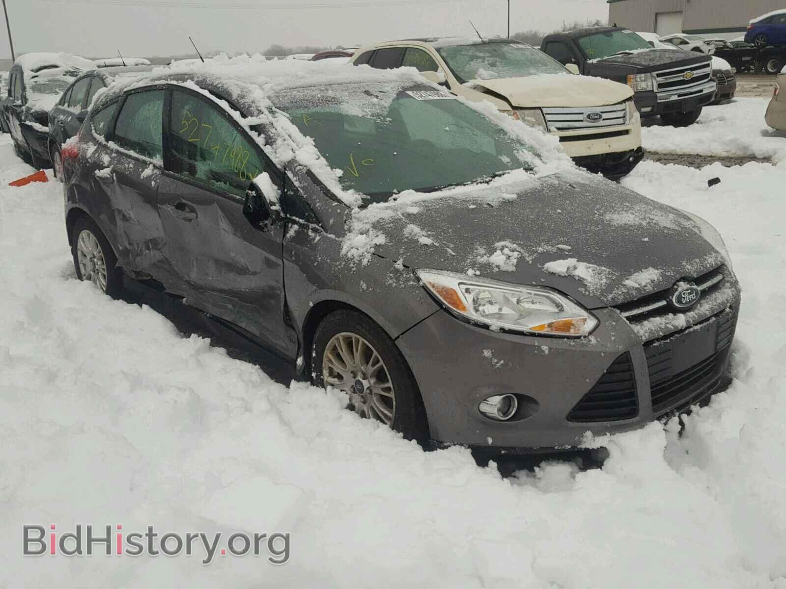 Photo 1FAHP3K23CL437031 - FORD FOCUS 2012