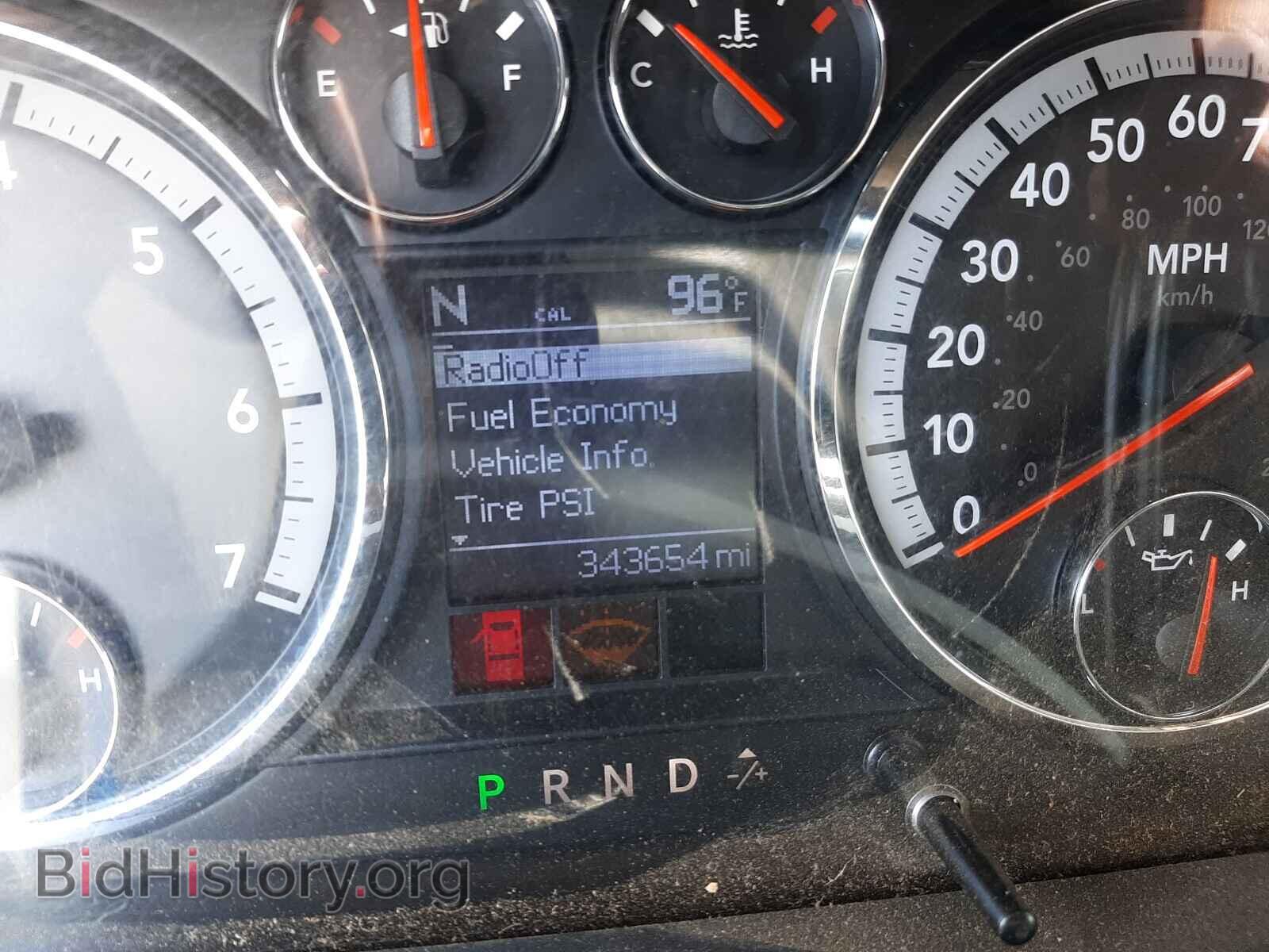 2010 DODGE RAM 1500 - VIN: 1D7RB1CT4AS195206 - Фото 8