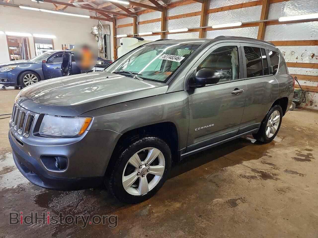 Photo 1J4NT1FA9BD256016 - JEEP COMPASS 2011