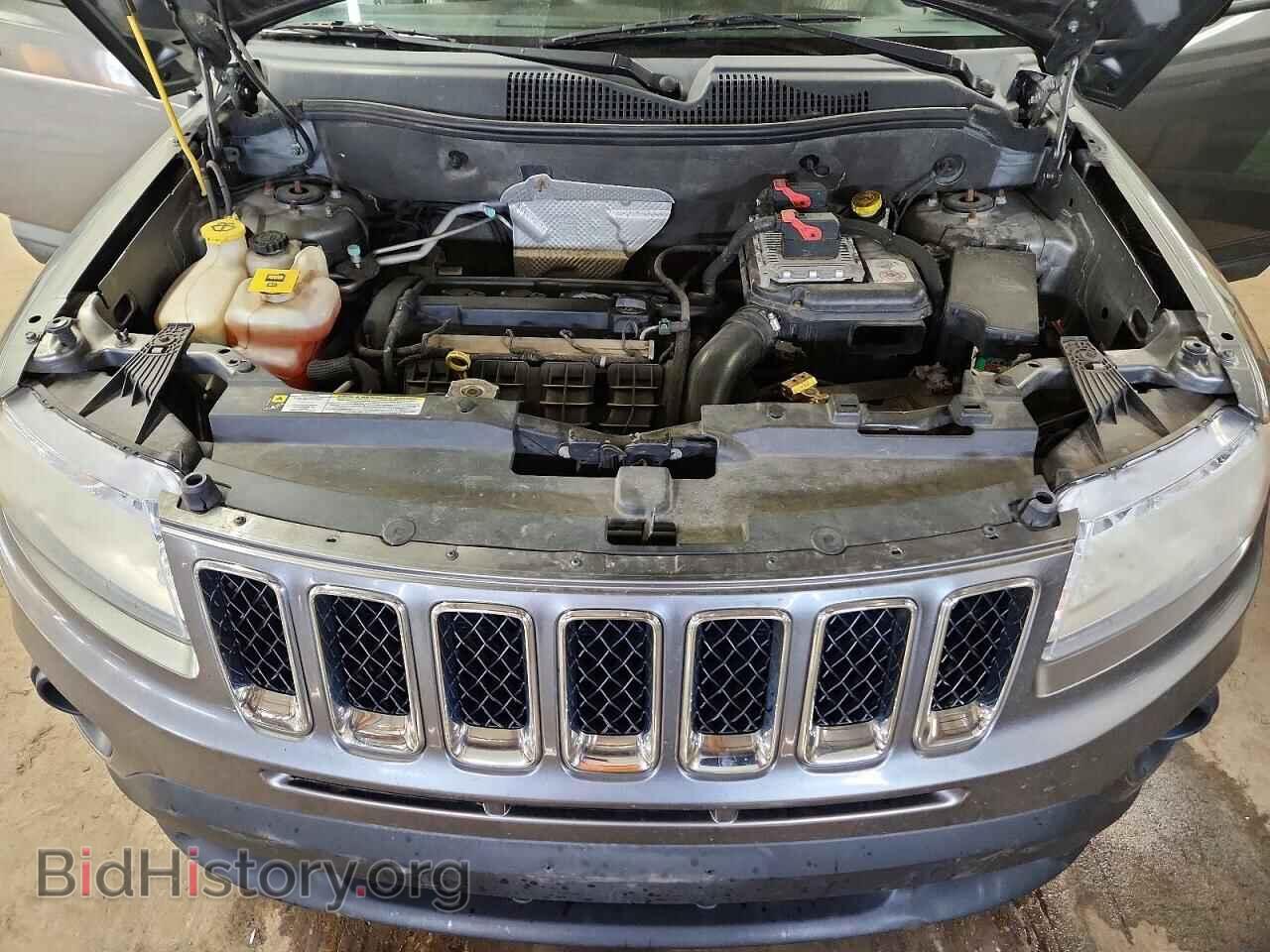 2011 JEEP COMPASS - VIN: 1J4NT1FA9BD256016 - Photo 12