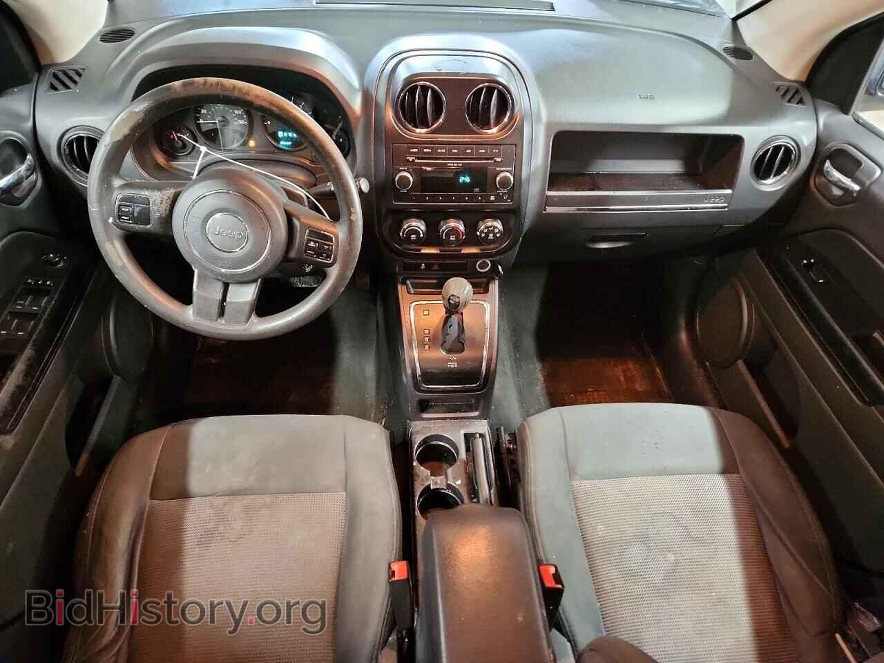 2011 JEEP COMPASS - VIN: 1J4NT1FA9BD256016 - Photo 8