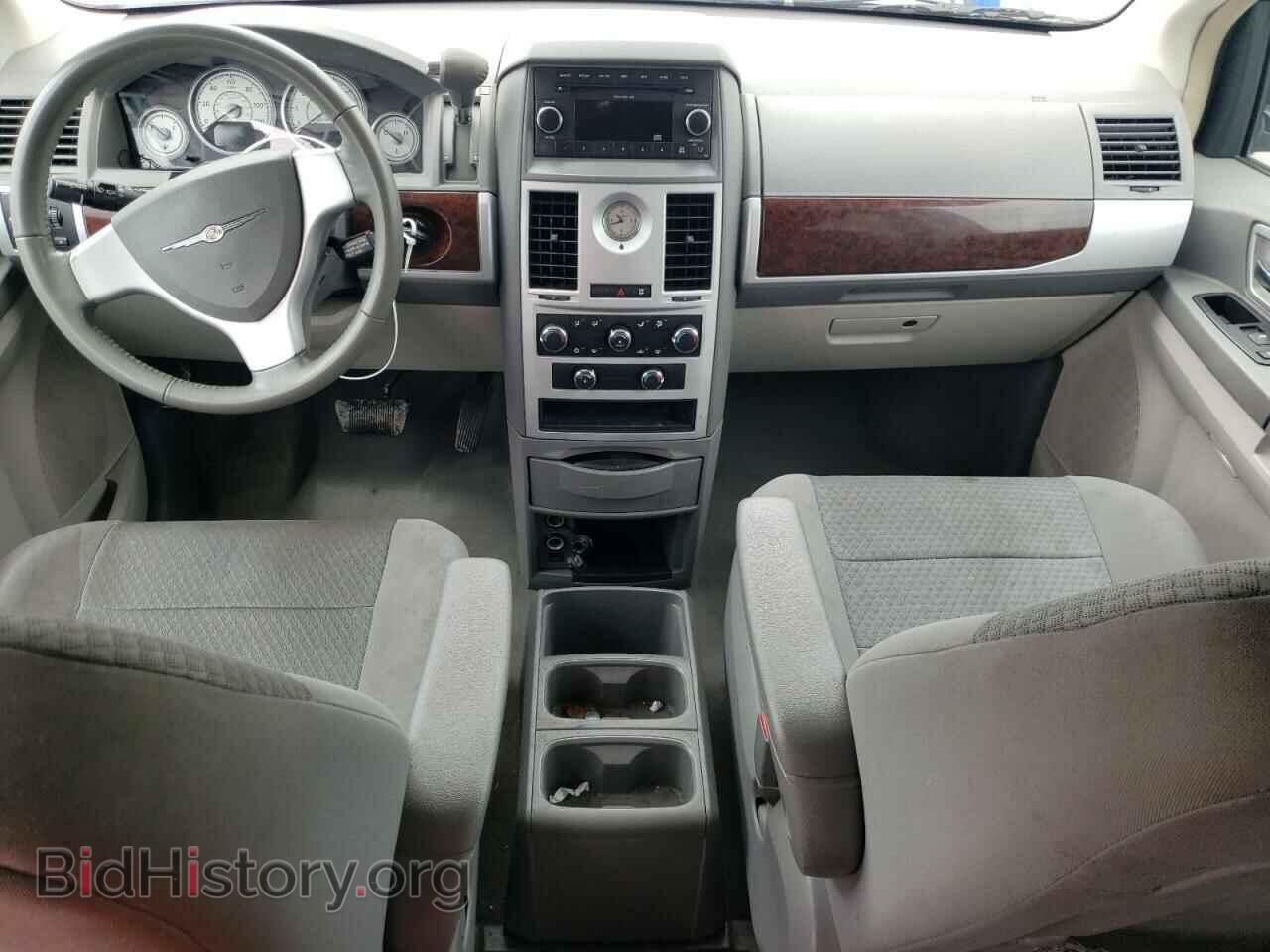 2010 CHRYSLER MINIVAN - VIN: 2A4RR5D16AR458205 - Фото 8