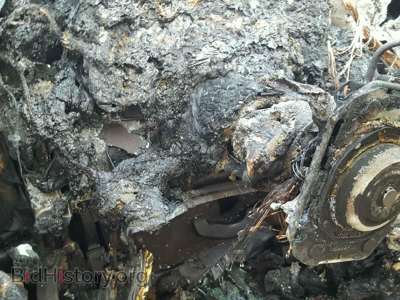 2002 CADILLAC DEVILLE - VIN: 1G6KD54Y82U118631 - Photo 8