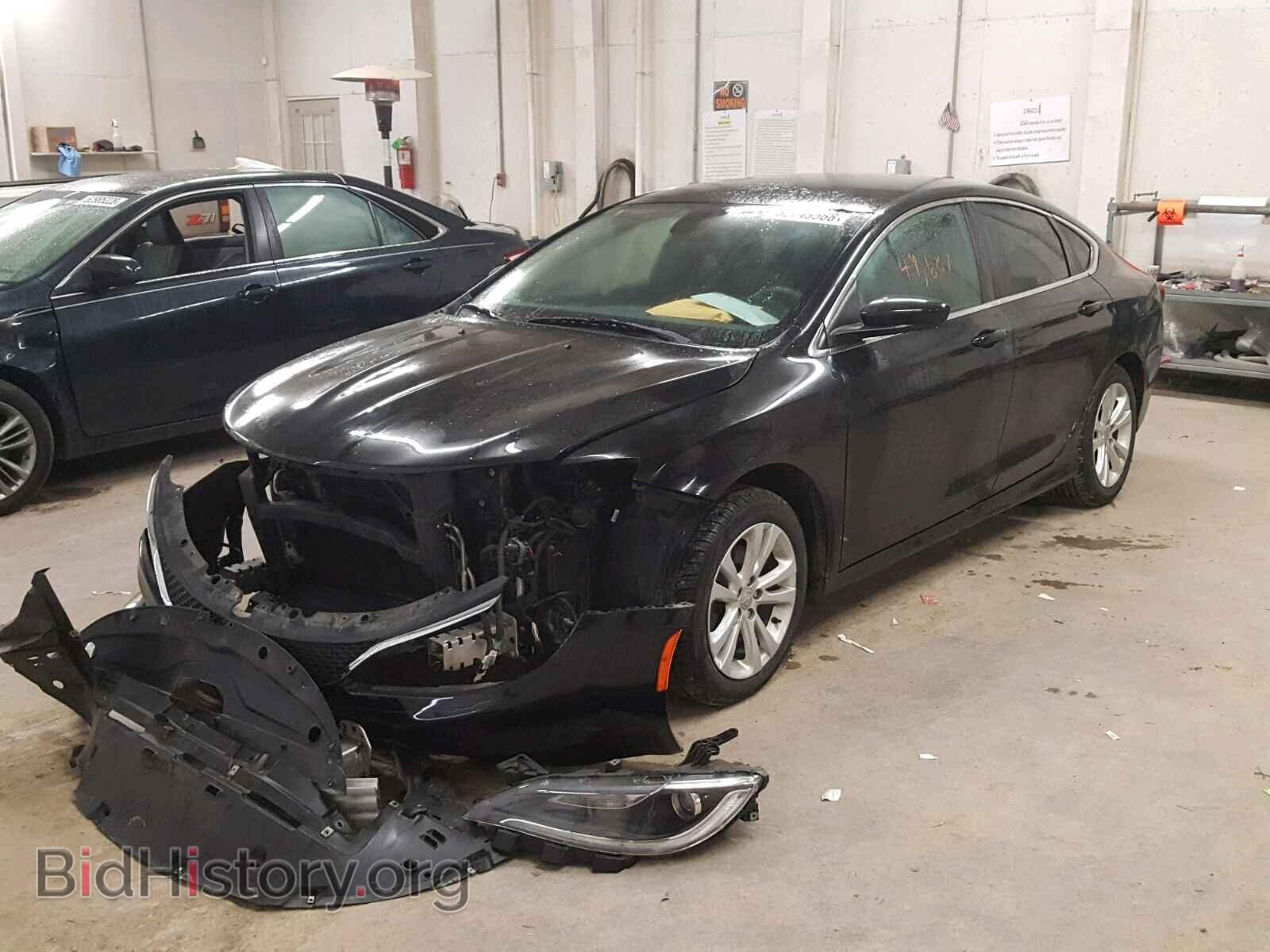 2015 CHRYSLER 200 - VIN: 1C3CCCAB0FN655930 - Photo 2
