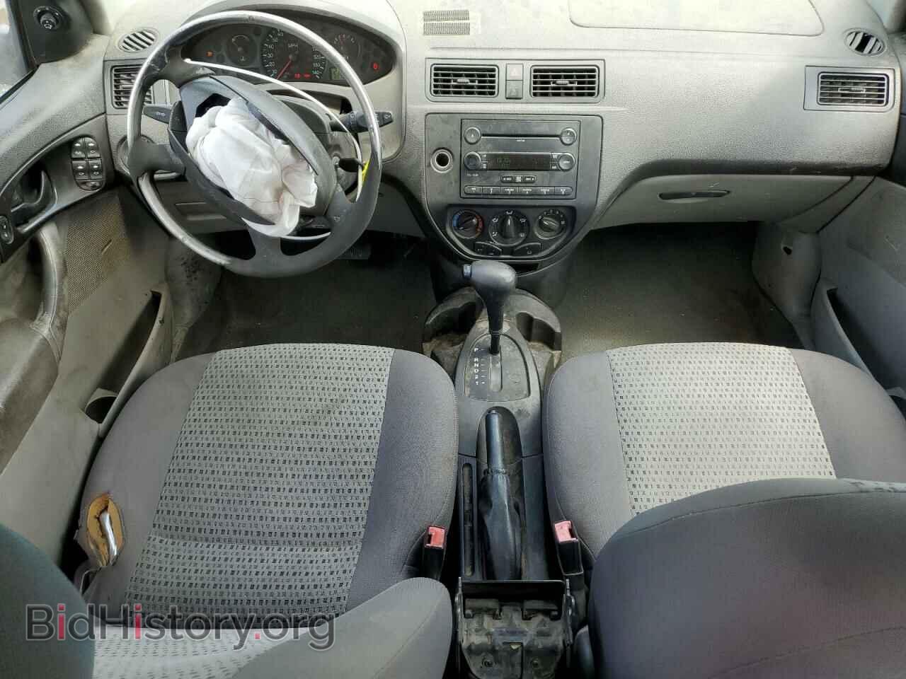 2007 FORD FOCUS - VIN: 1FAFP34N67W319722 - Фото 8