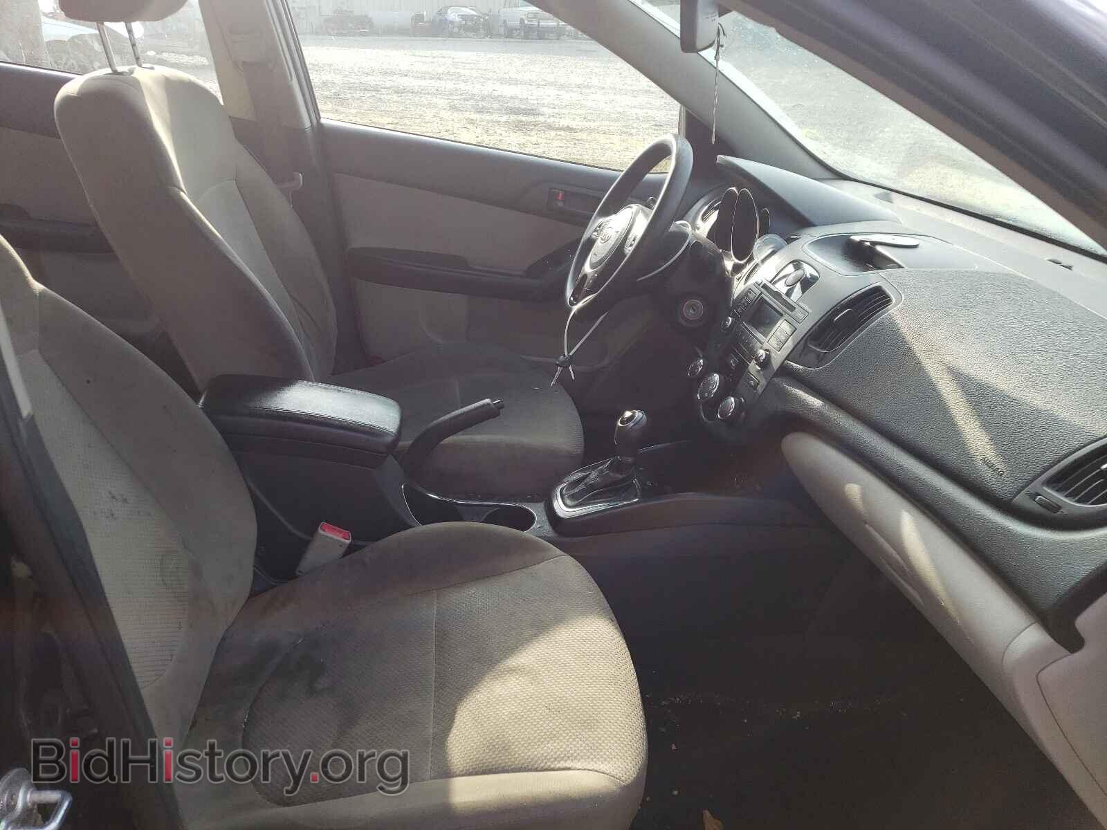 2012 KIA FORTE - VIN: KNAFU4A20C5636363 - Фото 5