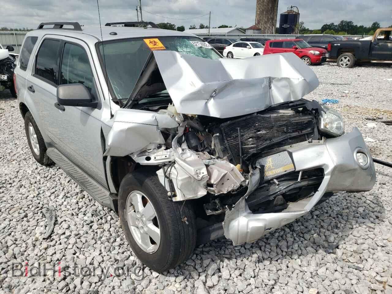 Photo 1FMCU037X9KB00159 - FORD ESCAPE 2009