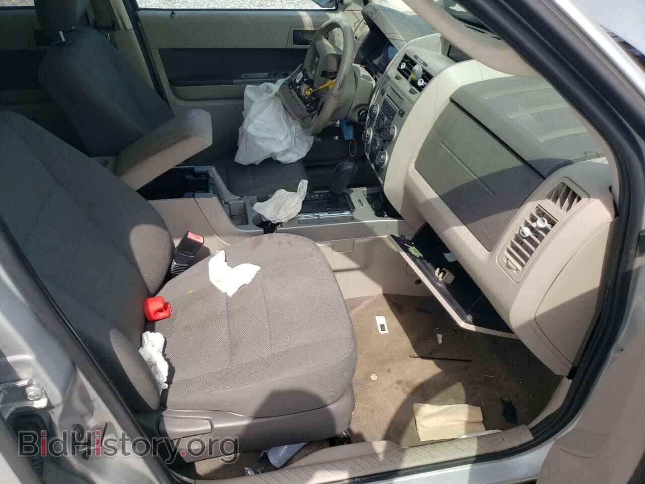 2009 FORD ESCAPE - VIN: 1FMCU037X9KB00159 - Фото 5