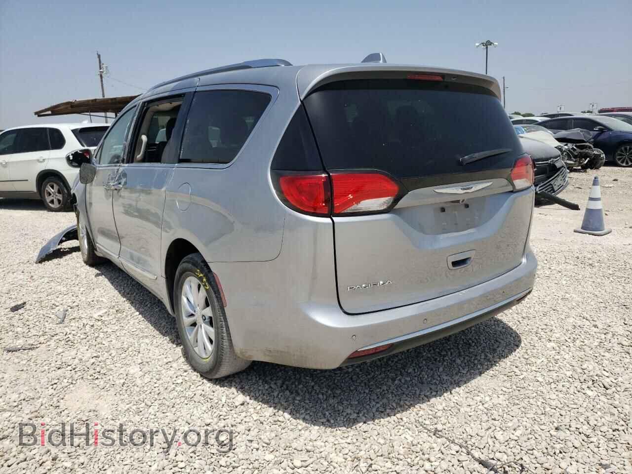 2019 CHRYSLER PACIFICA - VIN: 2C4RC1BG9KR730948 - Фото 3