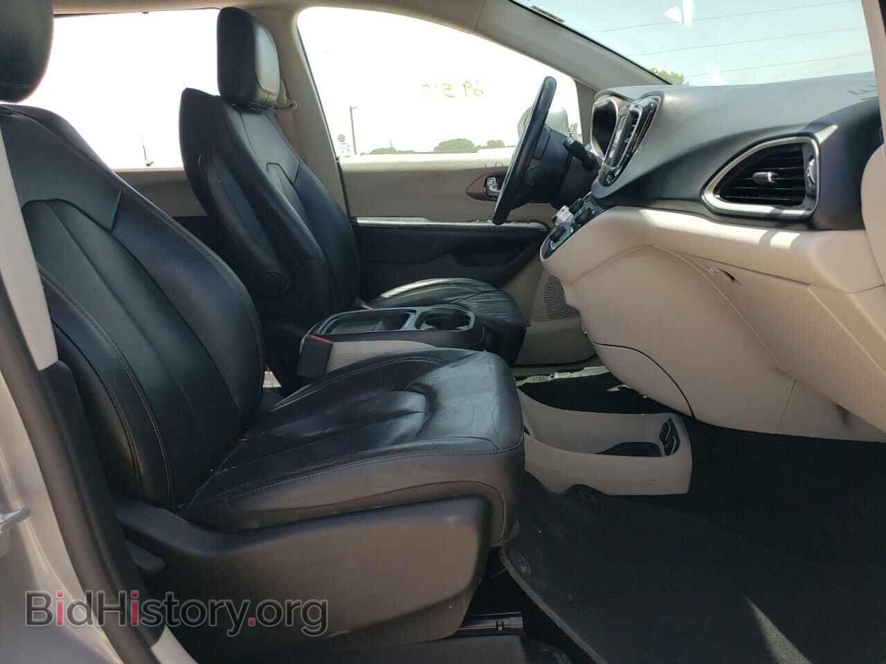 2019 CHRYSLER PACIFICA - VIN: 2C4RC1BG9KR730948 - Фото 5