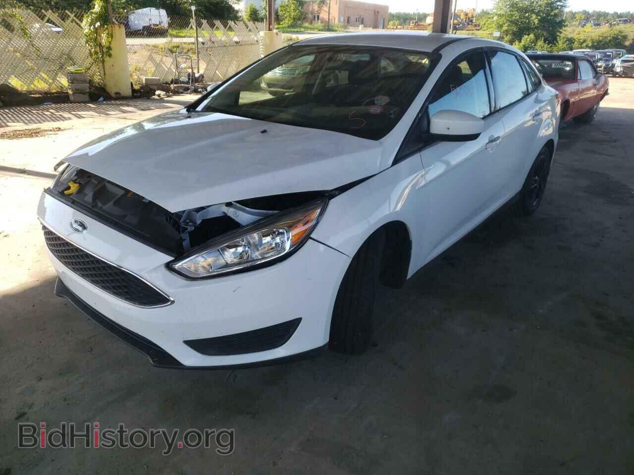 2018 FORD FOCUS - VIN: 1FADP3F27JL213038 - Фото 2
