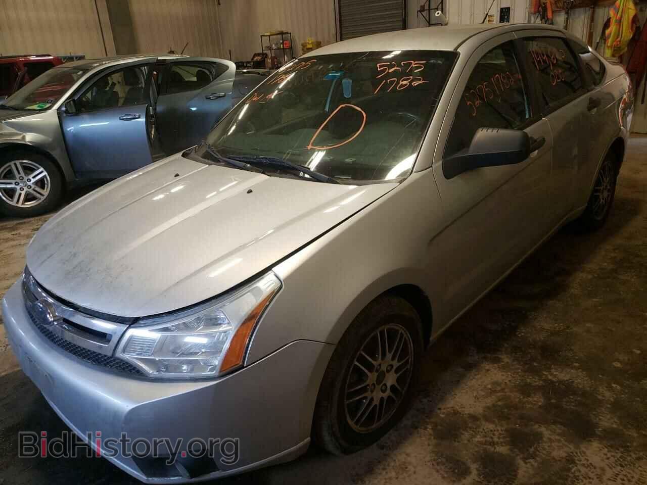 2010 FORD FOCUS - VIN: 1FAHP3FN4AW184723 - Фото 2