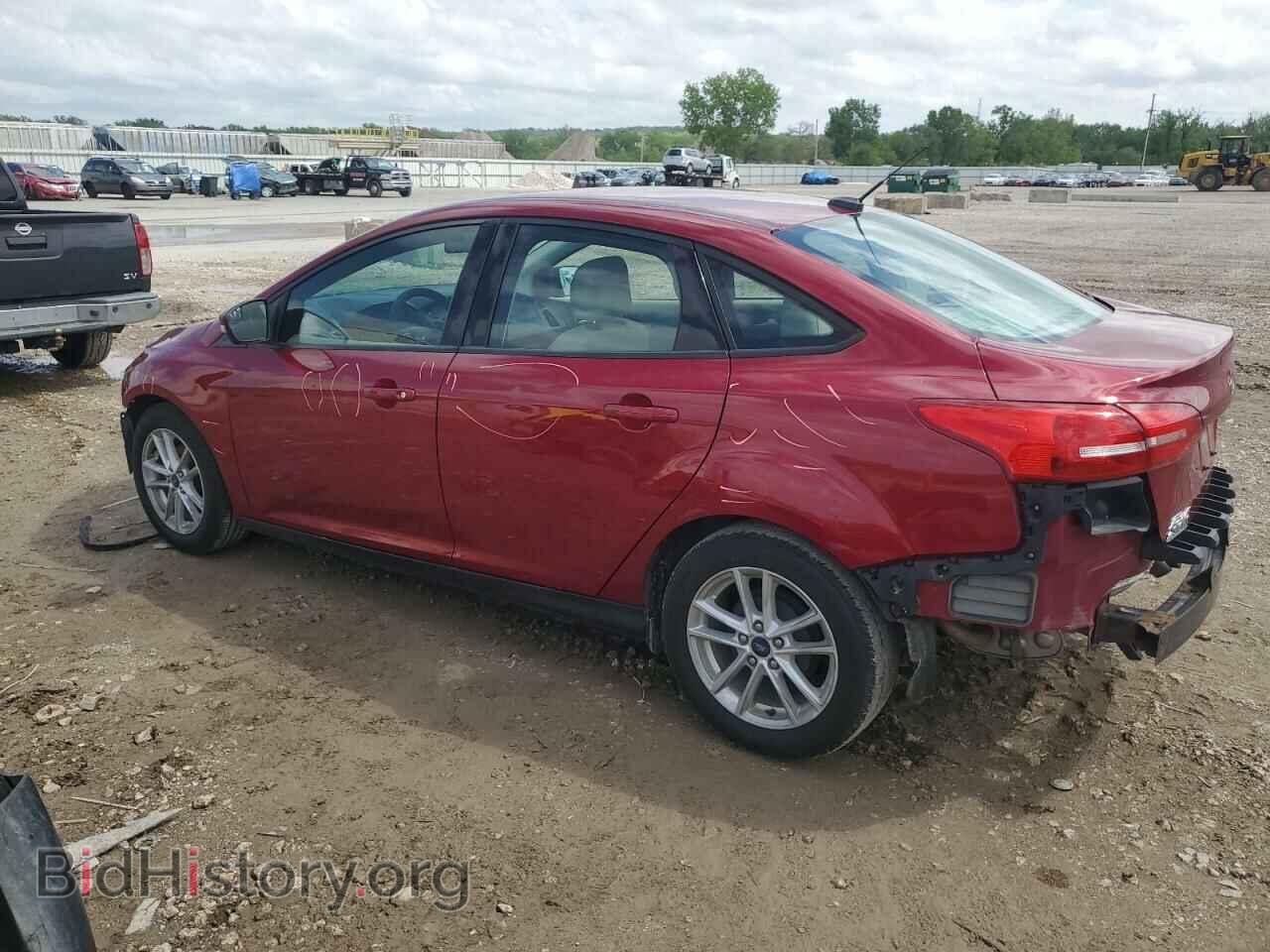 2017 FORD FOCUS - VIN: 1FADP3F27HL299445 - Фото 2