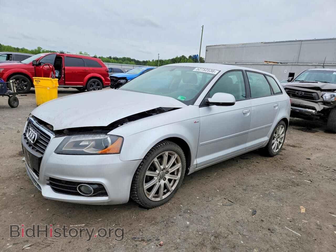 Photo WAUKJBFM7BA127415 - AUDI A3 2011