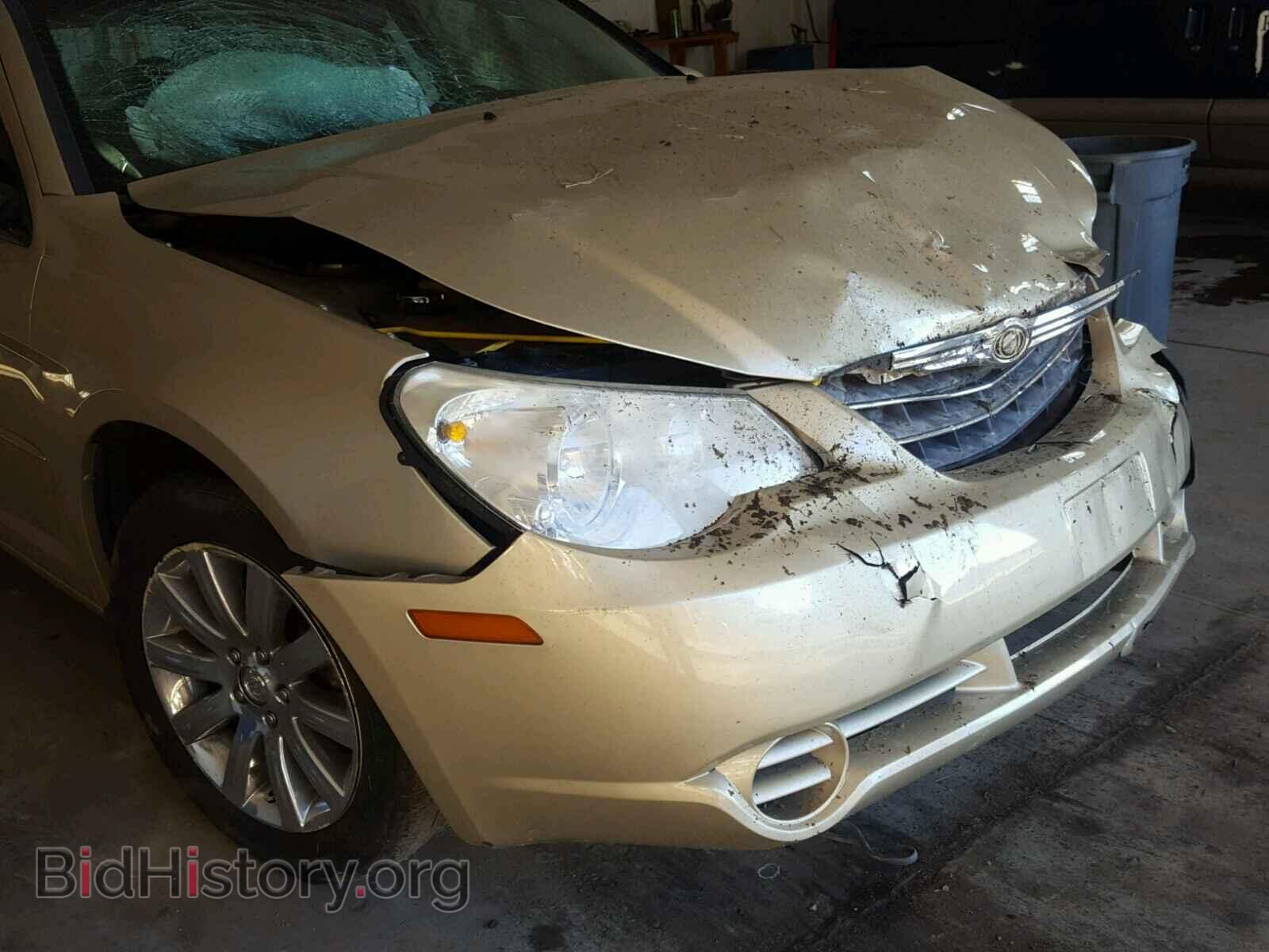 2010 CHRYSLER SEBRING - VIN: 1C3CC5FD8AN158199 - Фото 9