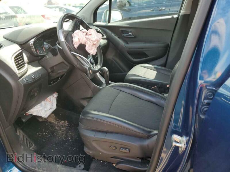 2020 Chevrolet TRAX (VIN 3GNCJPSB2LL300431) — photo 7 of 13