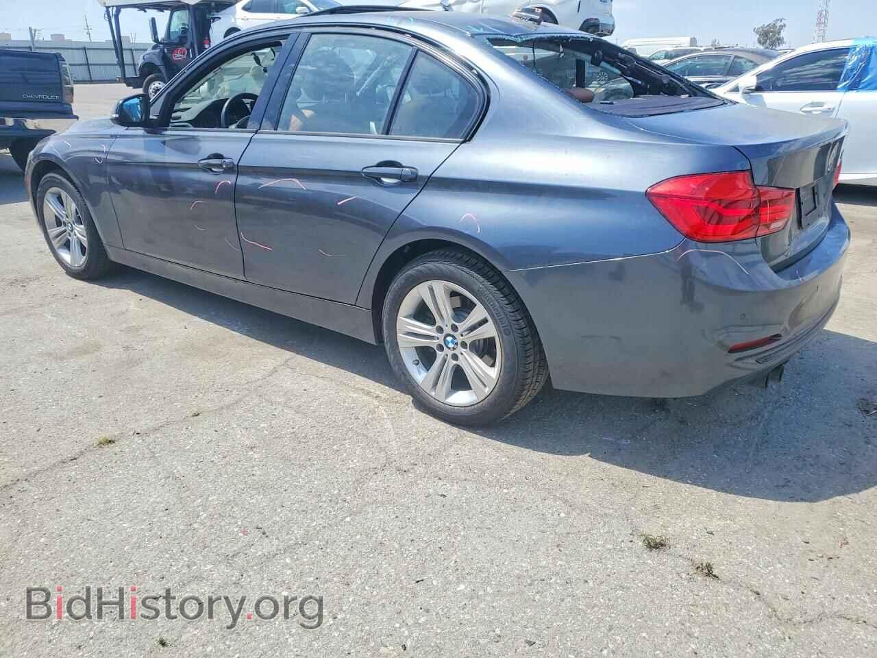 2016 BMW 3 SERIES - VIN: WBA8E9G56GNT42718 - Фото 2