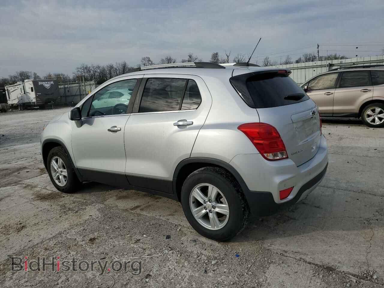 2020 CHEVROLET TRAX - VIN: 3GNCJPSB8LL144217 - Фото 2