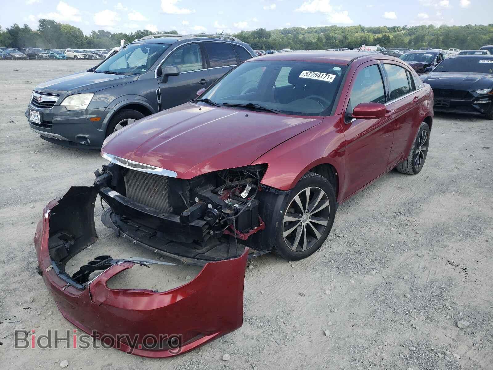 2013 CHRYSLER 200 - VIN: 1C3CCBBB5DN683423 - Фото 2