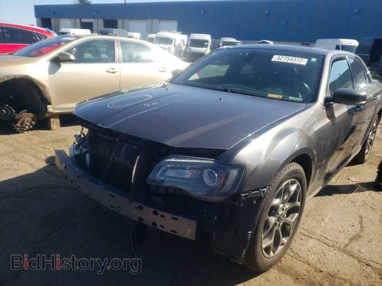 2015 CHRYSLER 300 - VIN: 2C3CCAGGXFH756943 - Фото 2